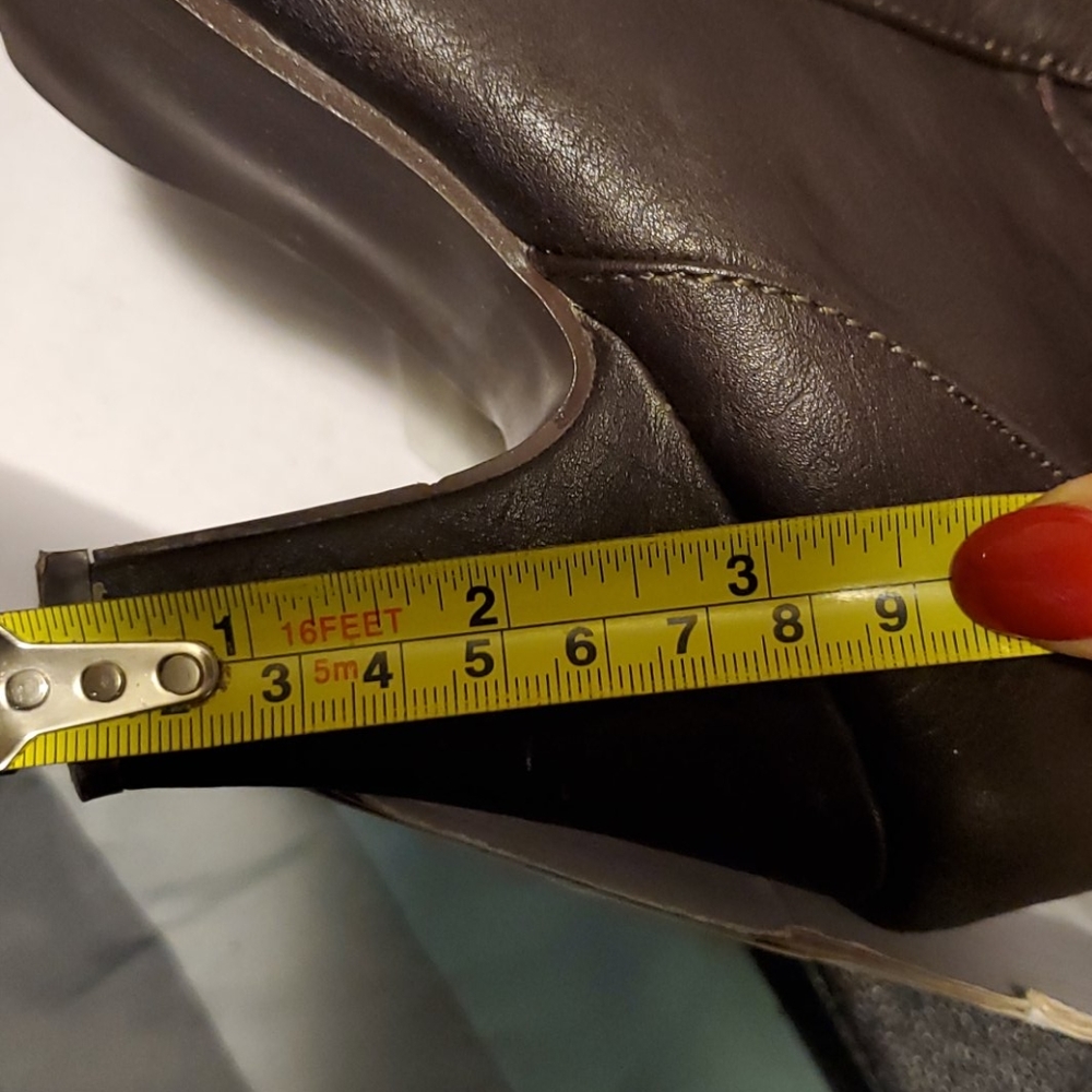 Stylish Brown "low"  heel rampage boots - Picture 9 of 12